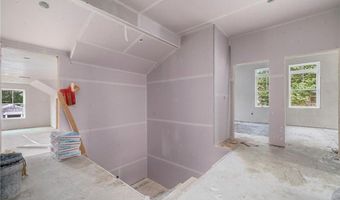 55 Dolphin Ave, Jamestown, RI 02835