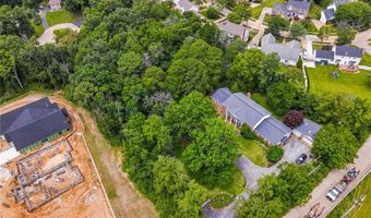 3 Topwood Dr, Ballwin, MO 63011