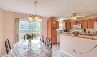 921 Navajo Ave, Absecon, NJ 08201