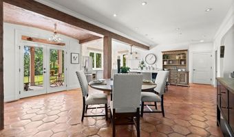 165 Crowe Rd, Alpharetta, GA 30004