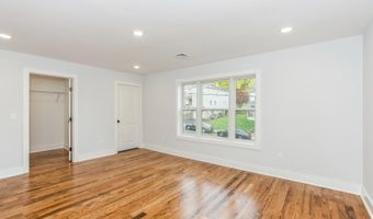 15 2Nd St, Andover, NJ 07801