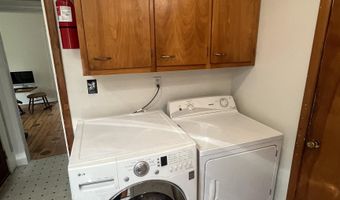 16 Germain St, Burlington, VT 05401