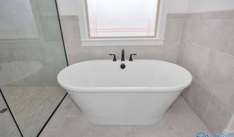 20854 Calcutta St, Athens, AL 35611