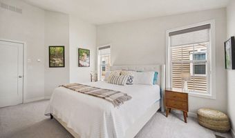 2872 Hardwick Rd, Ann Arbor, MI 48105