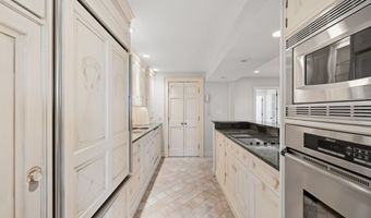 412 Beacon 6, Boston, MA 02115