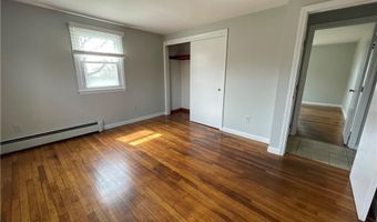 4 Almy Ct 2, Newport, RI 02840