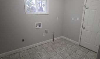 1028 R St, Bedford, IN 47421