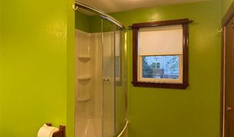 164 Bay Spring Ave, Barrington, RI 02806