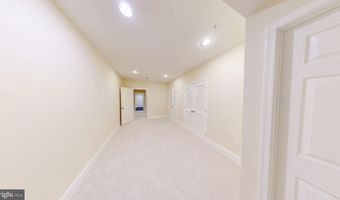 6403 EARLHAM Dr, Bethesda, MD 20817