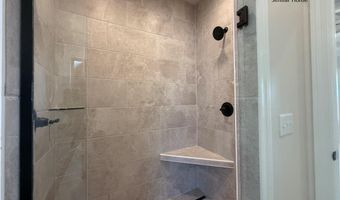 Edmonton-B Avondale Drive, Athens, AL 35613