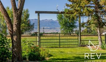 8 Mountain View Dr, Cody, WY 82414