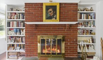 193 Finley Dr, Bennington, VT 05201