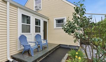 29 Harvest Dr, Coventry, RI 02816