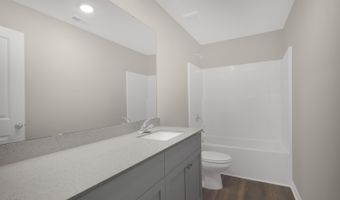 80 Coachman Ln, Autryville, NC 28318