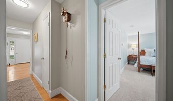 451 Boston Post Rd, Amherst, NH 03031