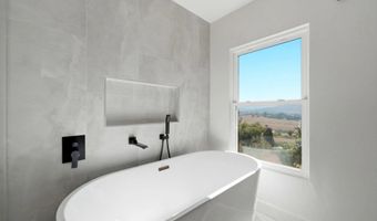 1329 Park Hill Ln, Escondido, CA 92025