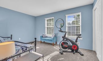 82 Cliffwood Ave W 53, Aberdeen, NJ 07747