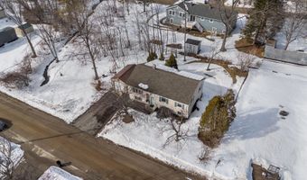 72 Louise St, Auburn, ME 04210