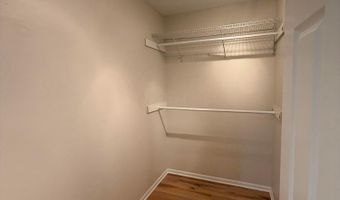 9327 Polaris Green Dr, Columbus, OH 43240