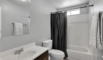 21111 Multnomah Rd, Apple Valley, CA 92308