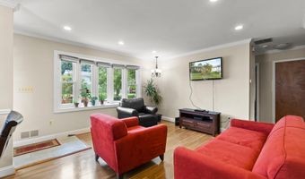 4814 NAPLES Ave, Beltsville, MD 20705