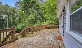 68 Old Oak Trl, Coventry, CT 06238
