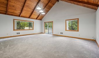 15693 S HIDDEN Rd, Mulino, OR 97042