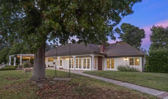 5 Country Gln, Fallbrook, CA 92028