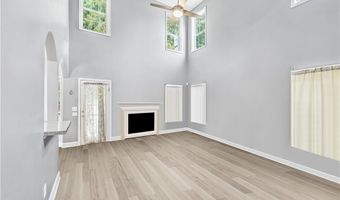 5703 Newnan Cir, Austell, GA 30106