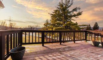 1 Deer Valley Ln Unit 2, Alloway, NJ 07462