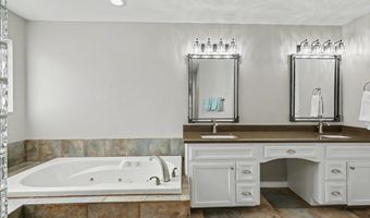 950 Bay St, Aransas Pass, TX 78336