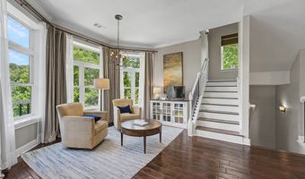 8424 Preston Trl, Bentonville, AR 72712