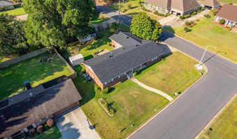 2717 Lynwood Dr, Arkadelphia, AR 71923