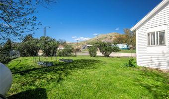 332 2nd Ave S, Belt, MT 59412