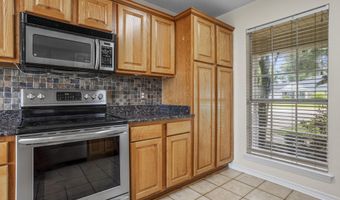 11313 N River Vue Cir, Biloxi, MS 39532