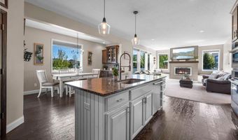 6023 158th St W, Apple Valley, MN 55124