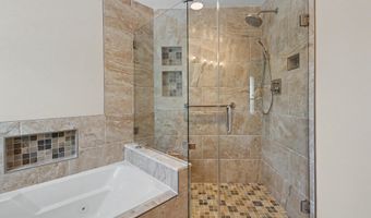 5022 BARBOUR Dr B, Alexandria, VA 22304