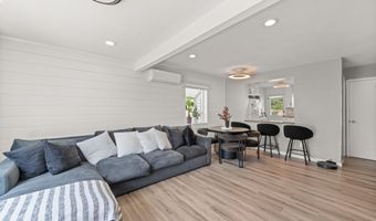 51 E 14TH St, Bayonne, NJ 07002