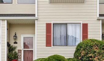 192 Clubhouse Dr, Middletown, NJ 07748