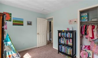 28 Narragansett Rd, Cumberland, RI 02864