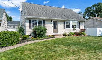 728 NEPTUNE Ave, Beachwood, NJ 08722