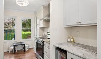 4352 Plymouth Rock Ct, Columbus, OH 43230