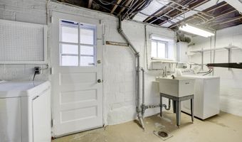 210 ADAMS Ave, Alexandria, VA 22301