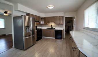 1648 Union Ave, Barboursville, WV 25504