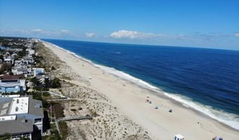 21 HOUSTON St 7, Dewey Beach, DE 19971