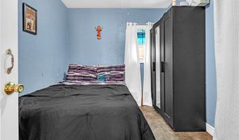 818 W 104th, Los Angeles, CA 90044