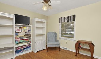 825 Edgemont N St, Abingdon, VA 24210