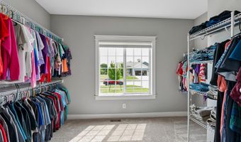 3312 13th Ave SE, Altoona, IA 50009
