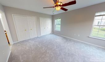 2666 S Knightsbridge Cir, Ann Arbor, MI 48105