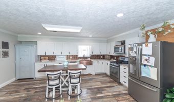 1597 Fernest Rd, Basile, LA 70515